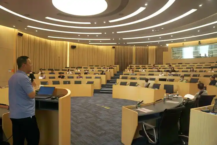 生命科学学院组织召开2021年度教学工作会议