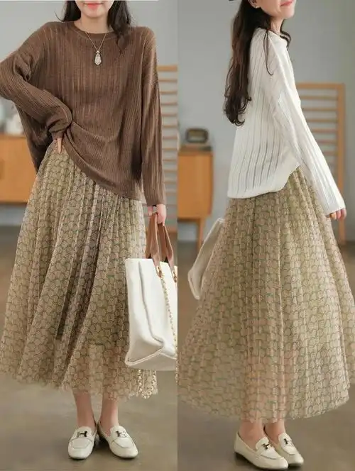 印花半身长裙浪漫感穿搭