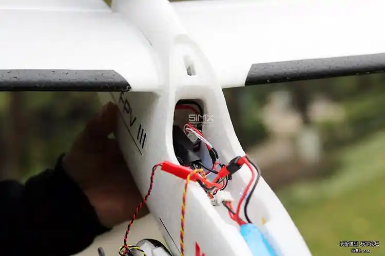 xka1200固定翼fpv滑翔机开箱体验