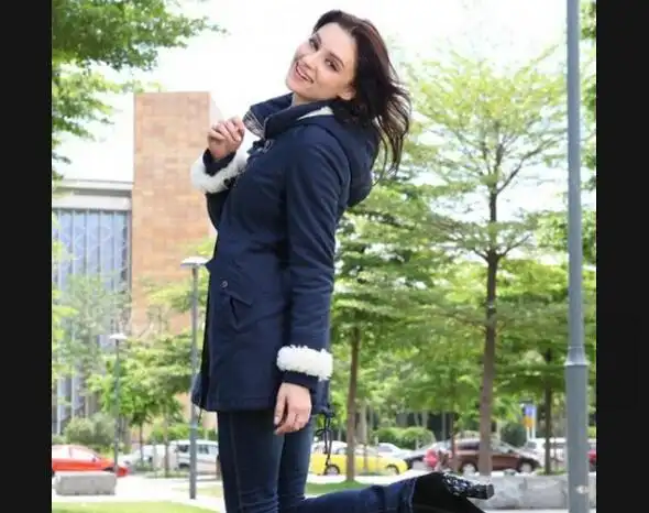 所属行业 :  餐饮 韩国料理 零典加盟介绍"lindi(零典)",是一个高品味