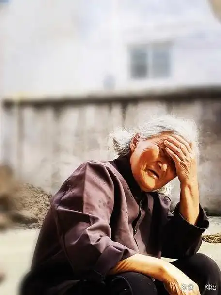 晚年过得凄惨的婆婆,都是可怜之人必有可恨之处