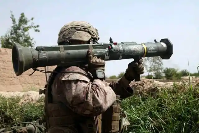 全球14种著名单兵肩扛式火箭筒_腾讯新闻