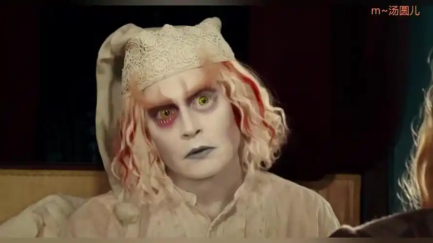 爱丽丝梦游仙境/疯帽子/ 为什么乌鸦会像写字台?