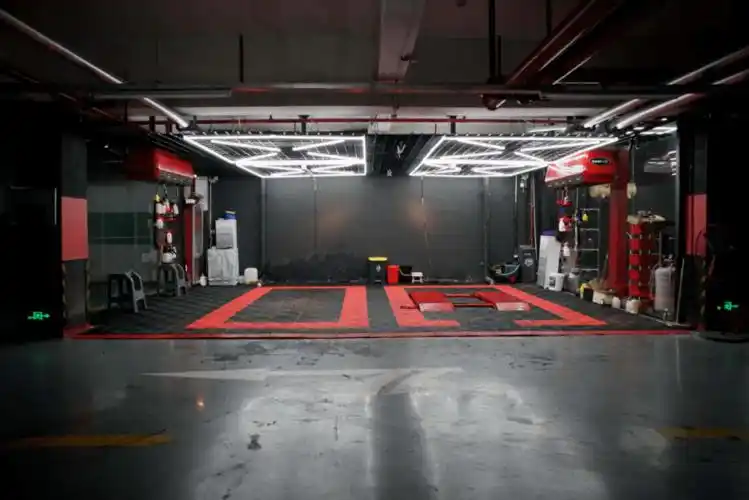 别再大老远跑出去洗车了咱们浙农科创园里就有一家洗车行