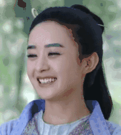 花千骨赵丽颖美滋滋可爱gif动图_动态图_表情包下载_soogif