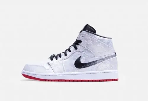 冠希亲晒白丝绸 aj1 mid 撕开效果!本周多渠道发售!