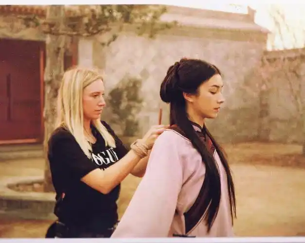 马云的《功守道》里,唯一的女星刘承羽到底什么来头?