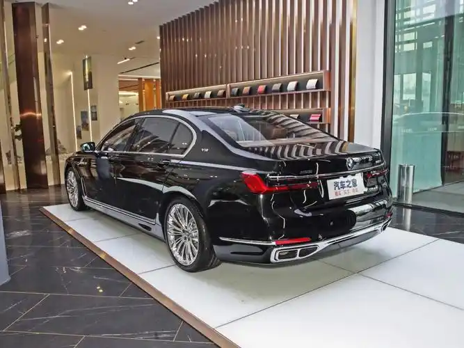 宝马(进口) 宝马7系 2019款 改款 m760li xdrive v12 豪华套装
