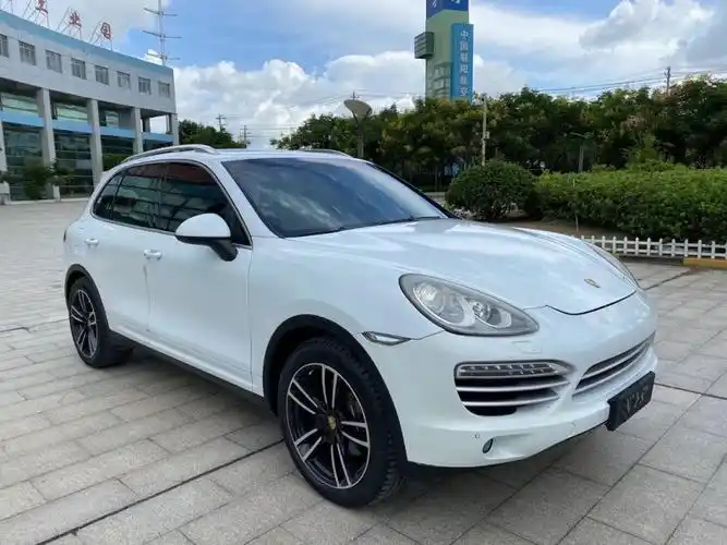 盐城抵押车14年保时捷卡宴出售