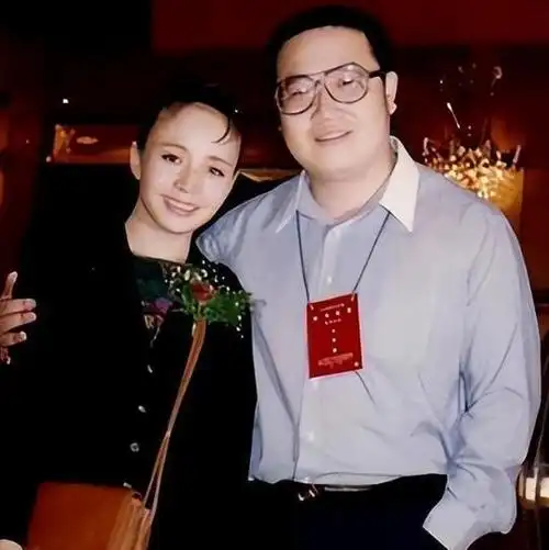 回顾74岁不婚不育,徐小凤:错过就是错过,有这些歌陪我就够啦
