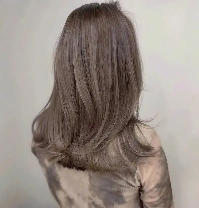 福州染发.又甜又酷的奶茶灰发色合集来啦97|||强烈推荐 这 - 抖音