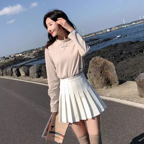 2020年春季百搭百褶裙短裙织锦女装_网批女装_服装货源批发网