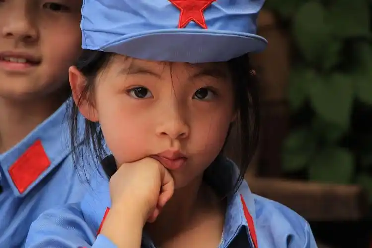 英姿飒爽小红军