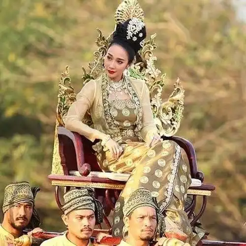 有没有好看的泰国宫廷剧推荐?