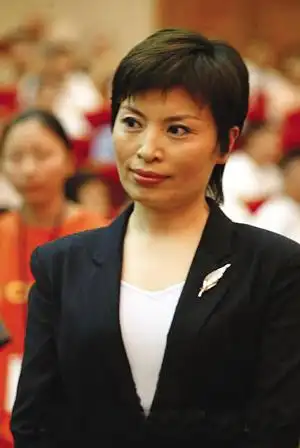 组图:老照片回顾李瑞英昔日主持人风采【3】