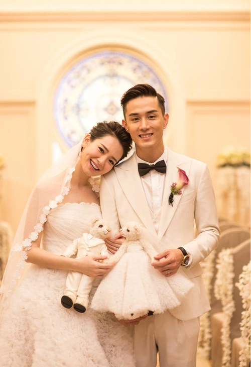 为了老婆追求梦想自己在家带娃,这爱情让人羡慕李承铉婚纱照2014年6月