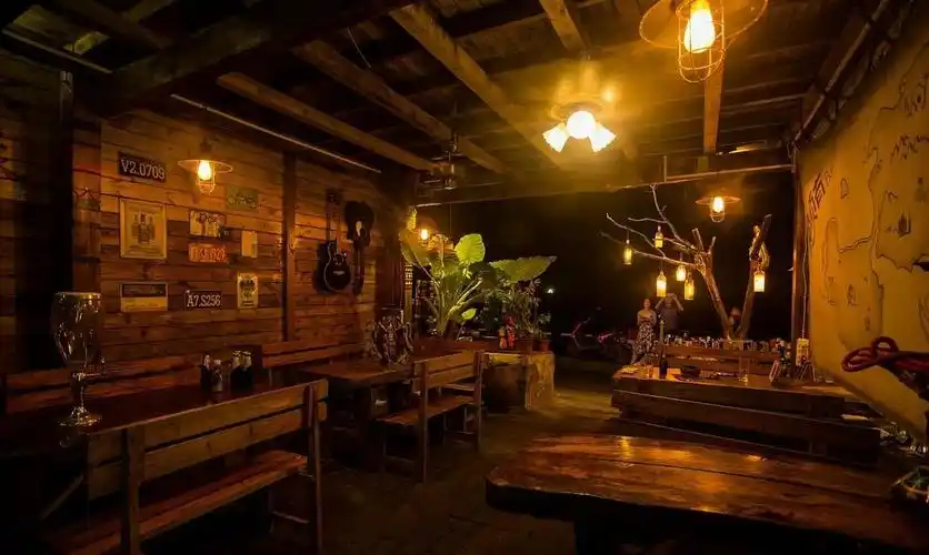 4a涠洲岛海边的小酒馆转让