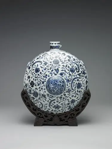 试听180秒9:郑和下西洋带回什么宝藏?【明永乐 青花瓷扁壶】