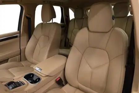 麂皮绒座椅图片