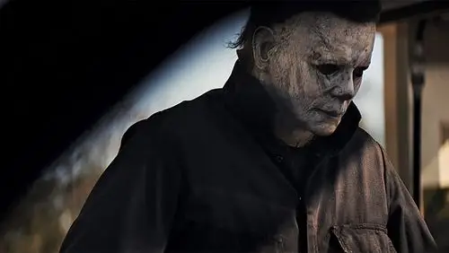 " jamie lee curtis returns to her iconic role as laurie strode