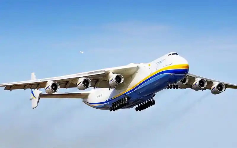 世界最大的飞机安东诺夫225乌克兰的梦想创造200多项世界记录