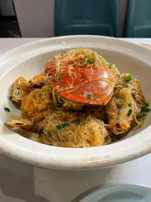 澳门时令生鲜蟹黄煲