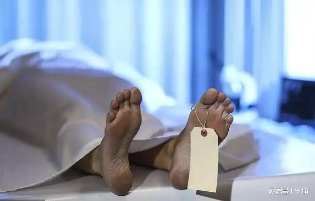 人死后为什么不能穿日常的衣服穿寿衣有什么讲究吗