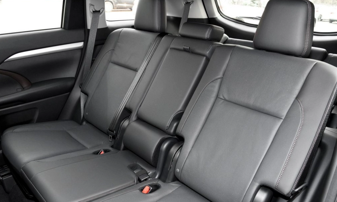 没得说,第一排巨爽,跑长途舒服的不得了,第二排