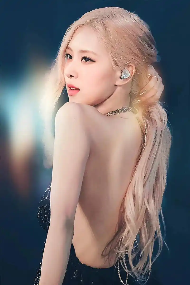 rosé #朴彩英#blackpink #分享照片  - 抖音