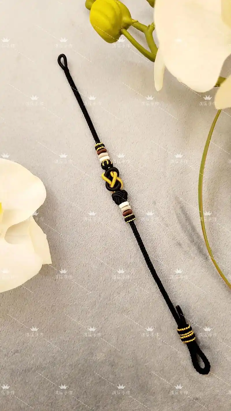 今日分享 平安结青丝手绳,"一缕青丝系君腕 - 抖音