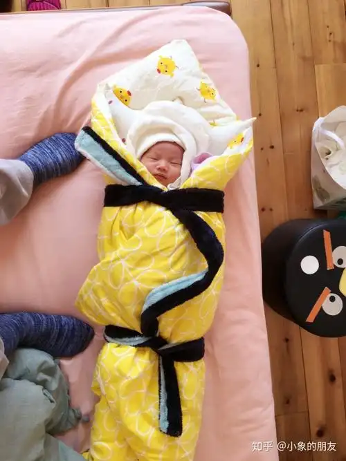 出生的一两个月的小婴儿可以有多可爱