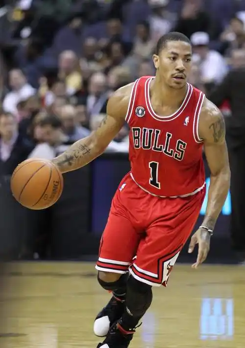 德里克·罗斯:风城之子传承乔丹意志,德里克玫瑰永不凋零!