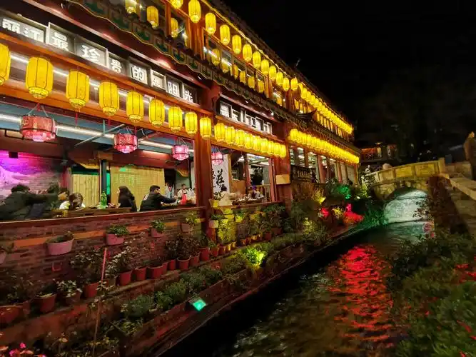 漂亮的丽江夜景古城