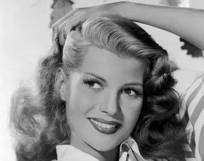 看欧美最流行的几款复古发型