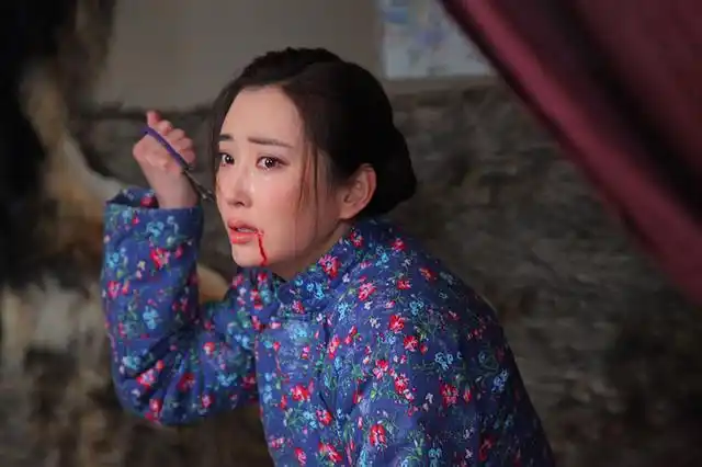 北京,天津,山东四大卫视热播的年代传奇剧《勇敢的心》剧情已步入高潮