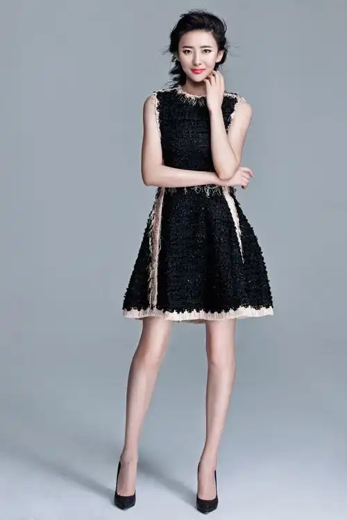 高清胡丹丹黑色高雅图片_高清美女图片 - 酒吧妹