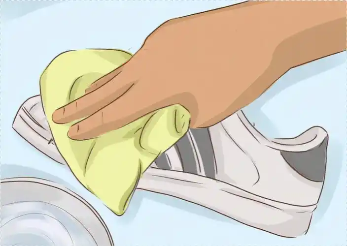 用这4种小方法,再也不用去洗鞋店了