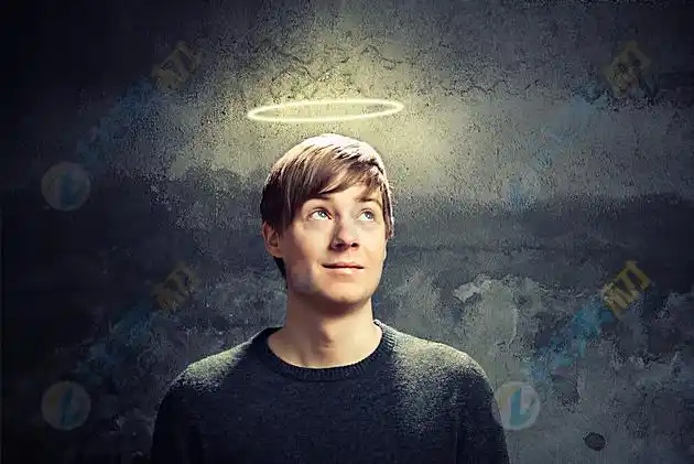 头顶发光的男人高清图片素材