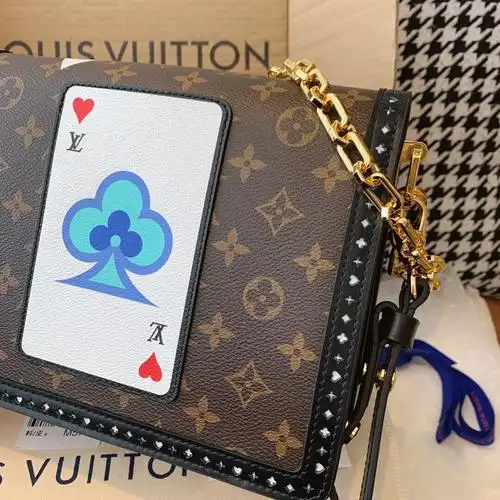 louisvuittonlvm57448dauphine扑克牌达芙妮斜挎包