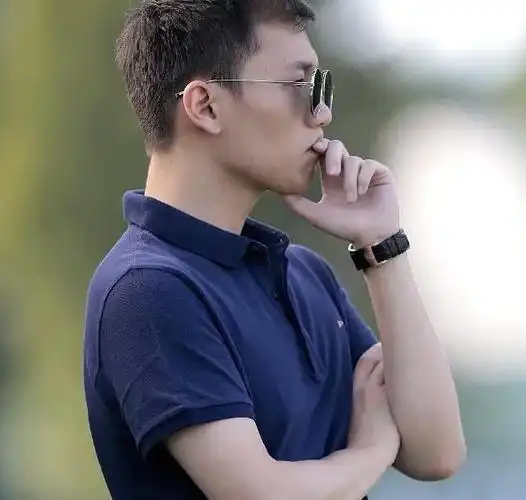 苏宁公子张康阳准备出道拍时尚大片颜值不输男明星霸道总裁范