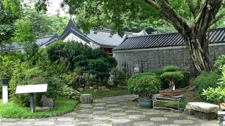 游:香港九龙寨城公园,古老建筑美景照片请观赏.