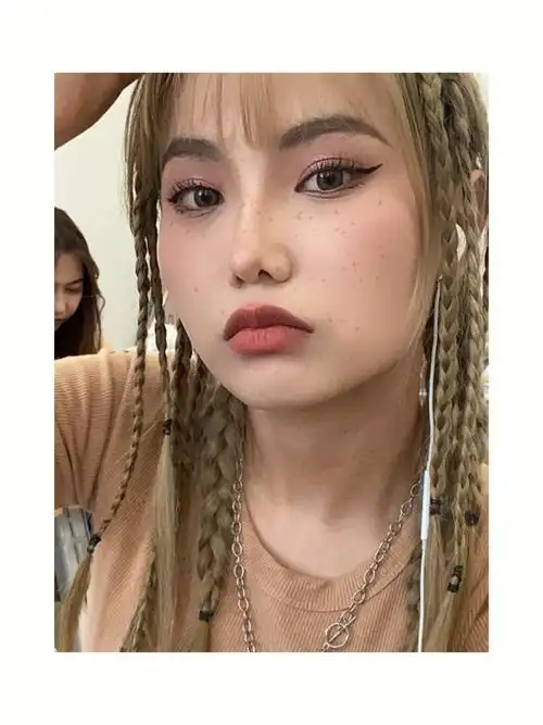 一些做特效ins博主的名字:16615benjamin3032326615cchubdeny