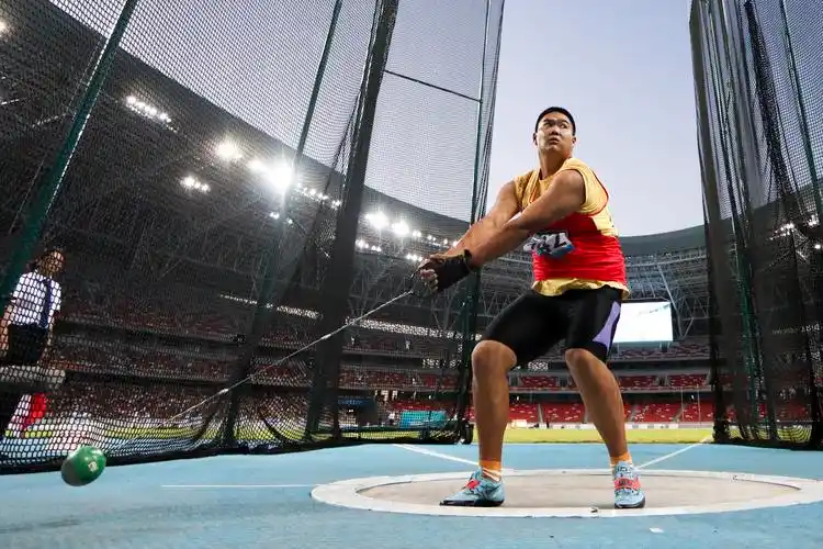 二青会|田径:王琦体校甲组男子链球夺冠