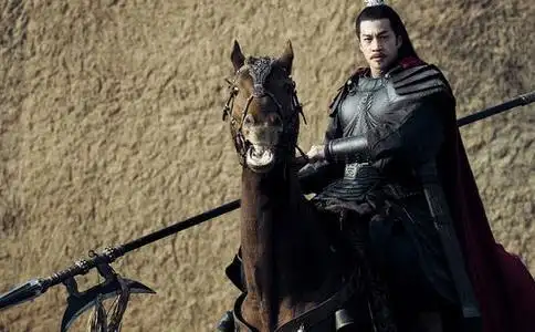 以单挑成绩来看,三国演义中张飞能排第几,能否力压吕布排第一