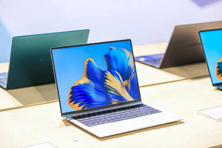 matebook x pro笔记本电脑发布,估计苹果快坐不住了_华为_macbook