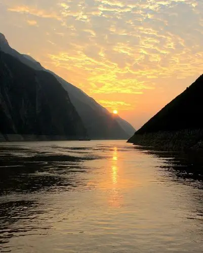 三峡日出的那一刻,醉了!
