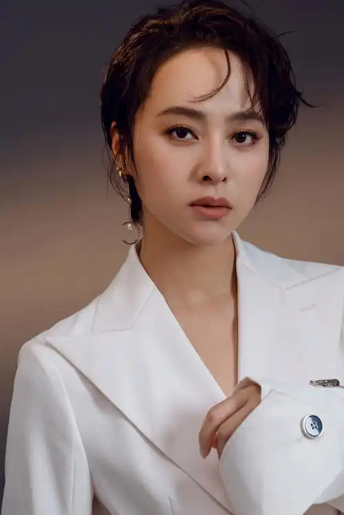 山海蓝图开播程琤展工业文化时代魅力