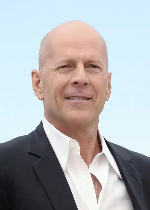 google评选"世界上最性感的光头男人"第一名既熟悉又陌生