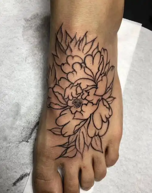 脚面牡丹未完纹身图片_脚部老传统纹身图案(2)_天津市纹身店-皆刺青