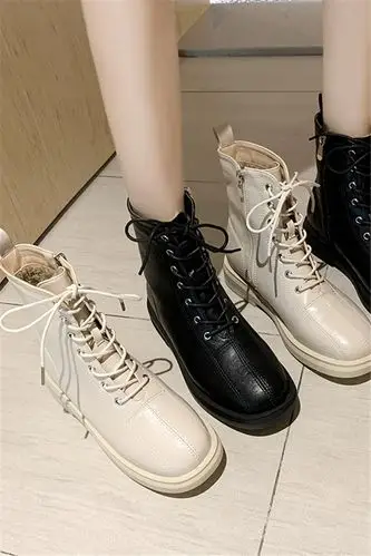 马丁靴女ins潮鞋新款秋冬学生百搭短靴女帅气机车靴百搭英伦风